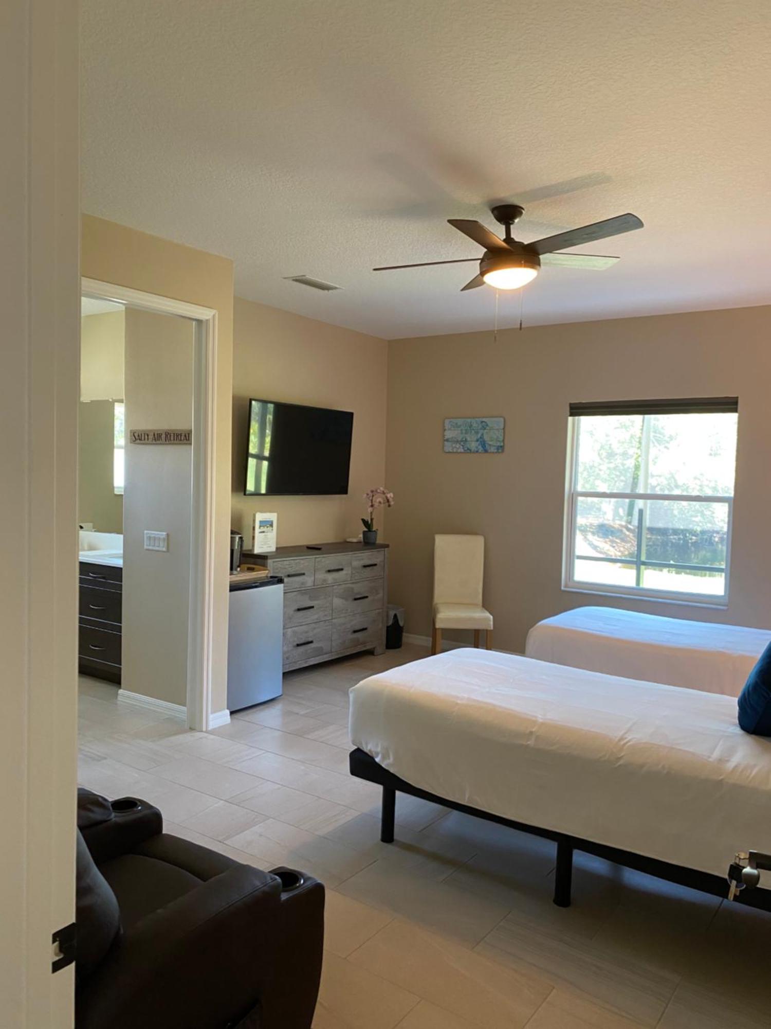 Short Term Vacation Rental Luxury B&B Cth Englewood Exterior foto